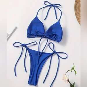 SEXY THONG BIKINI SET NEW 

Blue bikini set with tie-up details #beachwear